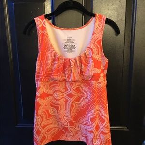 MOVING 🏡 MAKE AN OFFER 🏷 Patagonia Tank